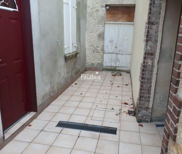 Location Appartement 2 pièces 32m² ISIGNY SUR MER 14230 - Photo 1