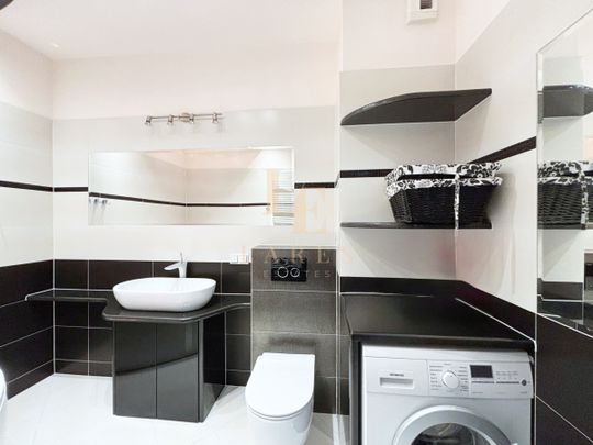 Metro Dworzec Gdański | Apartamentowiec | Balkon - Photo 1