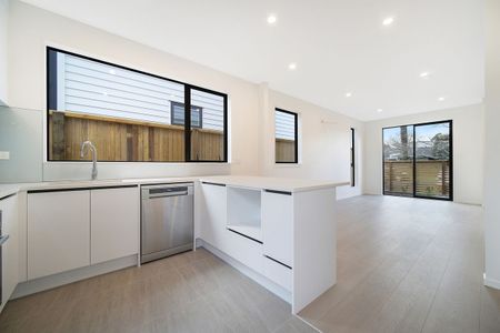 Brand-New 2-Bedroom Townhouse in Onehunga - Photo 5