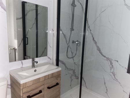 Appartement RUE HOURELLE - Photo 3