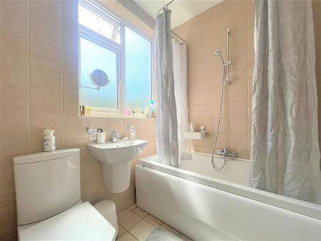 1 bedroom maisonette to rent - Photo 4