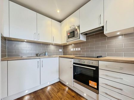 1 bedroom flat to rent - Photo 4