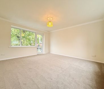 AlexandraRoad, BURTON-ON-TRENT - Photo 5