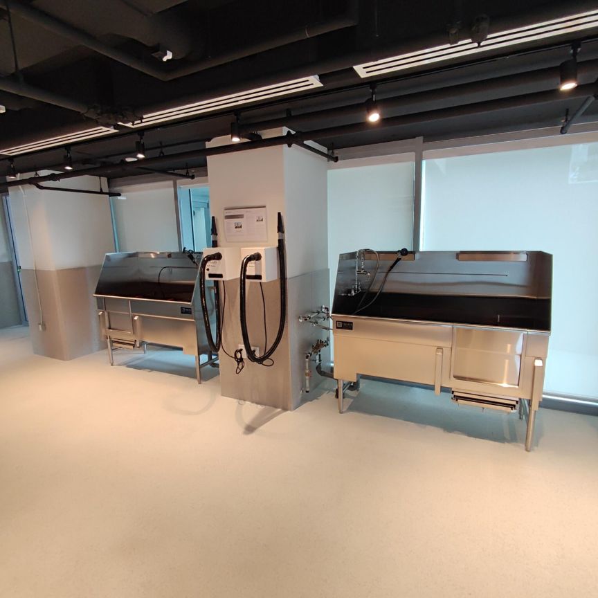 Century City. Brand New One Bedroom Plus Den - Photo 1