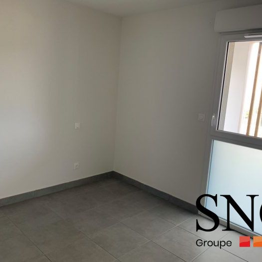 T2 AVEC BALCON, JARDIN ET PARKING - Photo 1