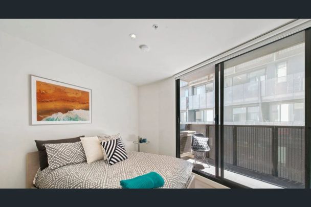 604/243 Franklin Street, Melbourne. - Photo 1