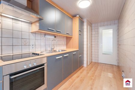 Instapklaar appartement met 2 slpks in centrum Hasselt - Photo 5