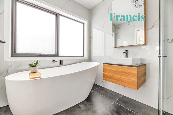 2/3 Blyth Place, Curtin ACT 2605 - Townhouse For Rent | Domain - Photo 1