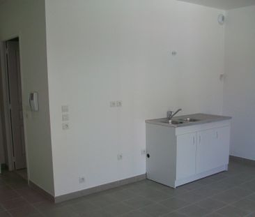 Location Appartement 1 pièce 27m² GRETZ ARMAINVILLIERS 77220 - Photo 2