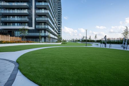 For Lease - 85 Oneida Crescent Unit# 303, Richmond Hill, Ontario - Photo 2