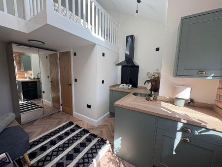 Studio to rent - Photo 5