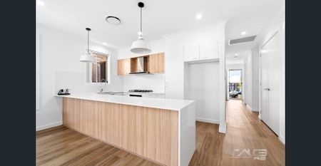 A CUT ABOVE THE REST! - Photo 2