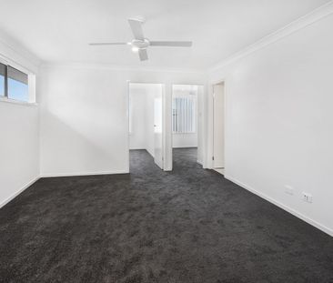 Luxury 3 Bdm Townhouse - Photo 3
