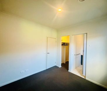 Fantastic Family Living in Prime Location - Photo 1