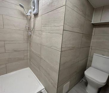 Trentham Avenue, Leeds Basement - Photo 1