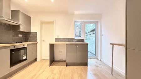 BirchwoodLane, Somercotes, Alfreton - Photo 4