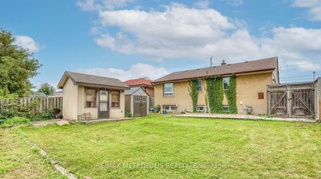 For Lease - 475 Emerald Avenue Unit# Main, Oshawa, Ontario - Photo 5