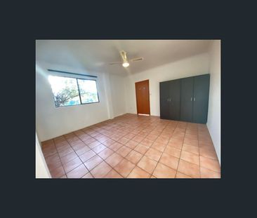 One-Bedroom Granny Flat in a Quiet Location - Photo 1