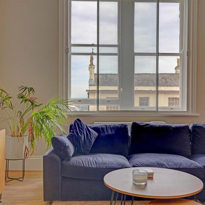 3 bedroom apartment to rent - Photo 1