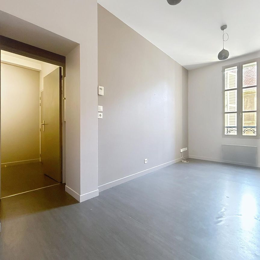 Location Appartement 1 pièce 28m² TROYES 10000 - Photo 1