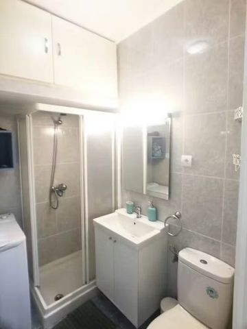 Calle de Carlos Fuentes, Madrid, Community of Madrid 28047 - Foto 2