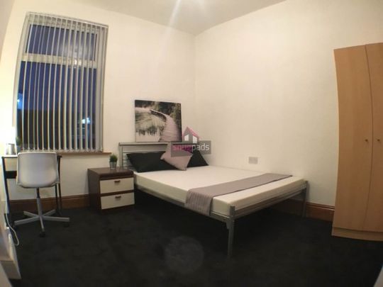 1 Bed - Carlton Road, Salford, - Photo 1