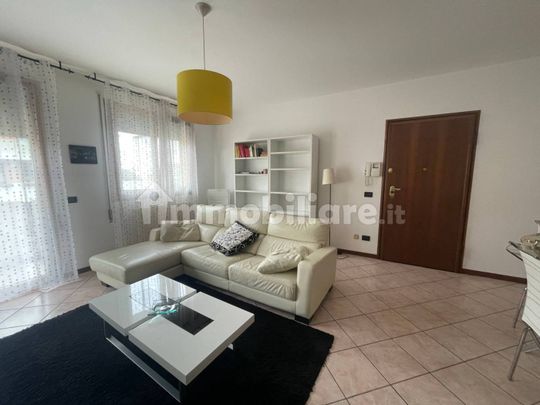 Trilocale via Piave 21, Centro, Dolo - Photo 1