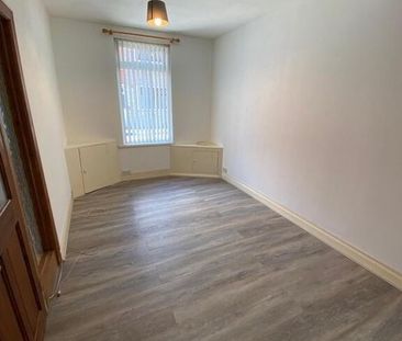 13 Lendrick Street, Belfast, BT5 4HQ - Photo 3