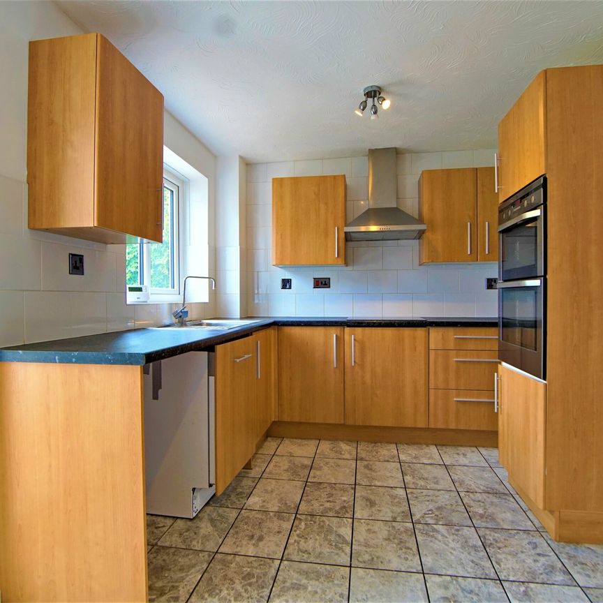 Sandringham Road, Stoke Gifford, BS34 8NW - Photo 1