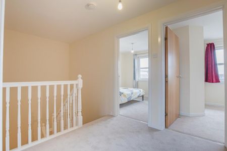 4 bedroom apartment to rent - Photo 3