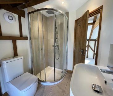 3 bedroom barn conversion to rent - Photo 5
