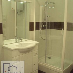 Location Appartement 2 pièces 41m² GRENOBLE 38000 - Photo 2