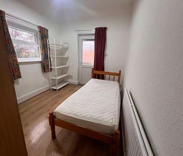 Walsgrave Road, Stoke, Coventry, CV2 - Photo 3