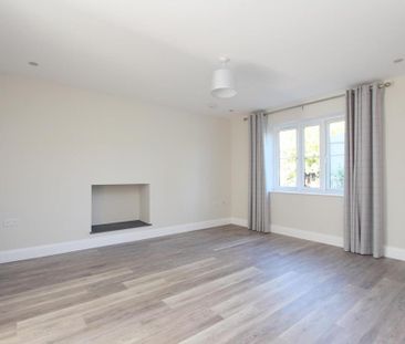 2 bedroom house to rent - Photo 2