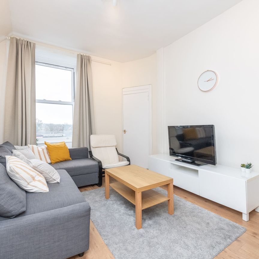 3219L Moat Terrace, Edinburgh, EH14 1PR - Photo 1