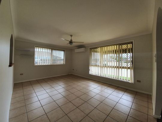 Peaceful Living in a Prime Taree West Location - Photo 1