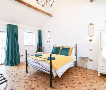 **INCLUDES WATER RATES, SINGLE OCCUPANCY ONLY** The Shetland sits a... - Photo 5