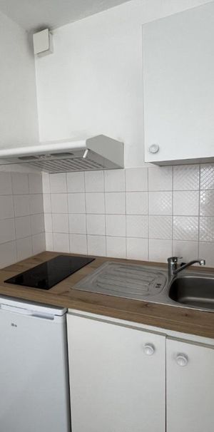 Location Appartement 1 pièce Meublé 26m² BORDEAUX 33800 - Photo 1