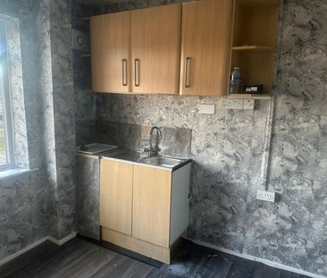2 bedroom flat for rent on Heath Road, Coventry, CV2 4PY area - Photo 5