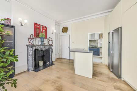 4 bedroom flat to rent - Photo 2