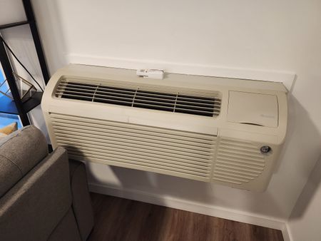 Sole Rutland Furnished 1 Bed 1 Bath - Photo 4