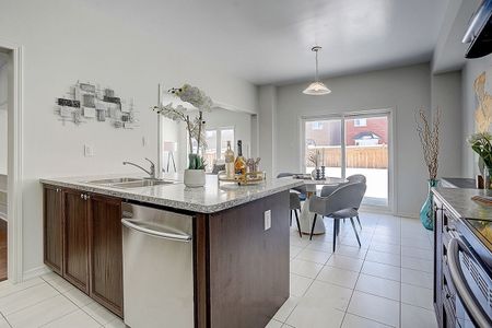 For Lease - 1804 William Lott Drive, Oshawa, Ontario - Photo 2