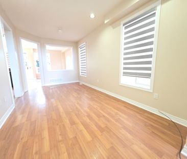 For Lease - 922 Ledbury Crescent, Mississauga, Ontario - Photo 4