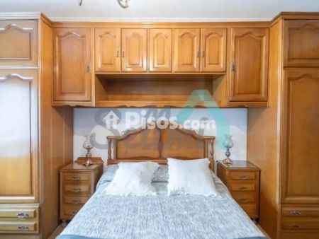 Piso en alquiler en Centro - Photo 3