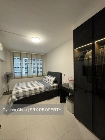 Blk 888 TAMPINES GROVE (Tampines), HDB 5 Rooms - For Rent - Photo 4