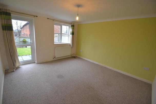 2 bedroom terraced house to rent - Photo 1