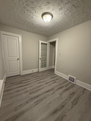 For Lease - 572 Oak Avenue, Windsor, Ontario - Photo 5