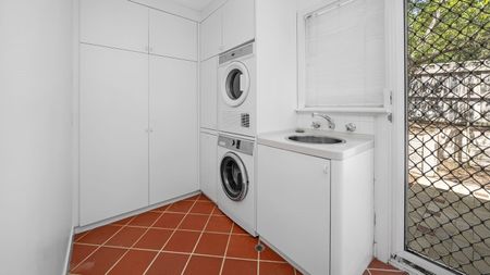 18 Banksia Terrace, South Perth WA 6151 - House For Rent | Domain - Photo 5