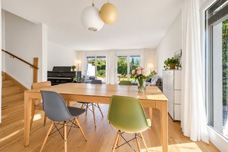 Charmantes 6.5-Zimmer Haus in Männedorf – Verfügbar ab Dezember 2026 - Photo 2