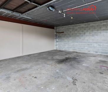 Available Now on Cracroft - Photo 2